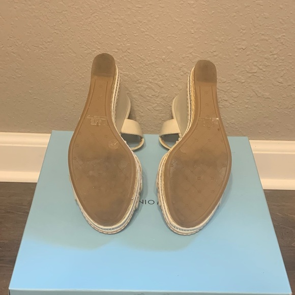 Antonio Melani Blondee Wedges - Picture 7 of 8